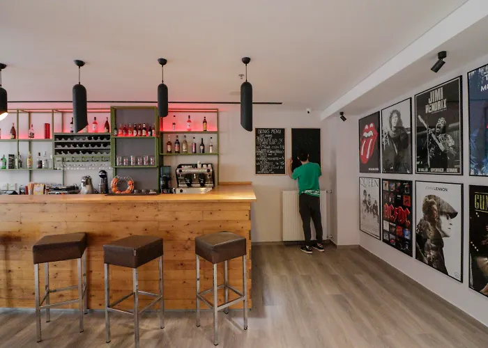 Hostel Athens Hawks